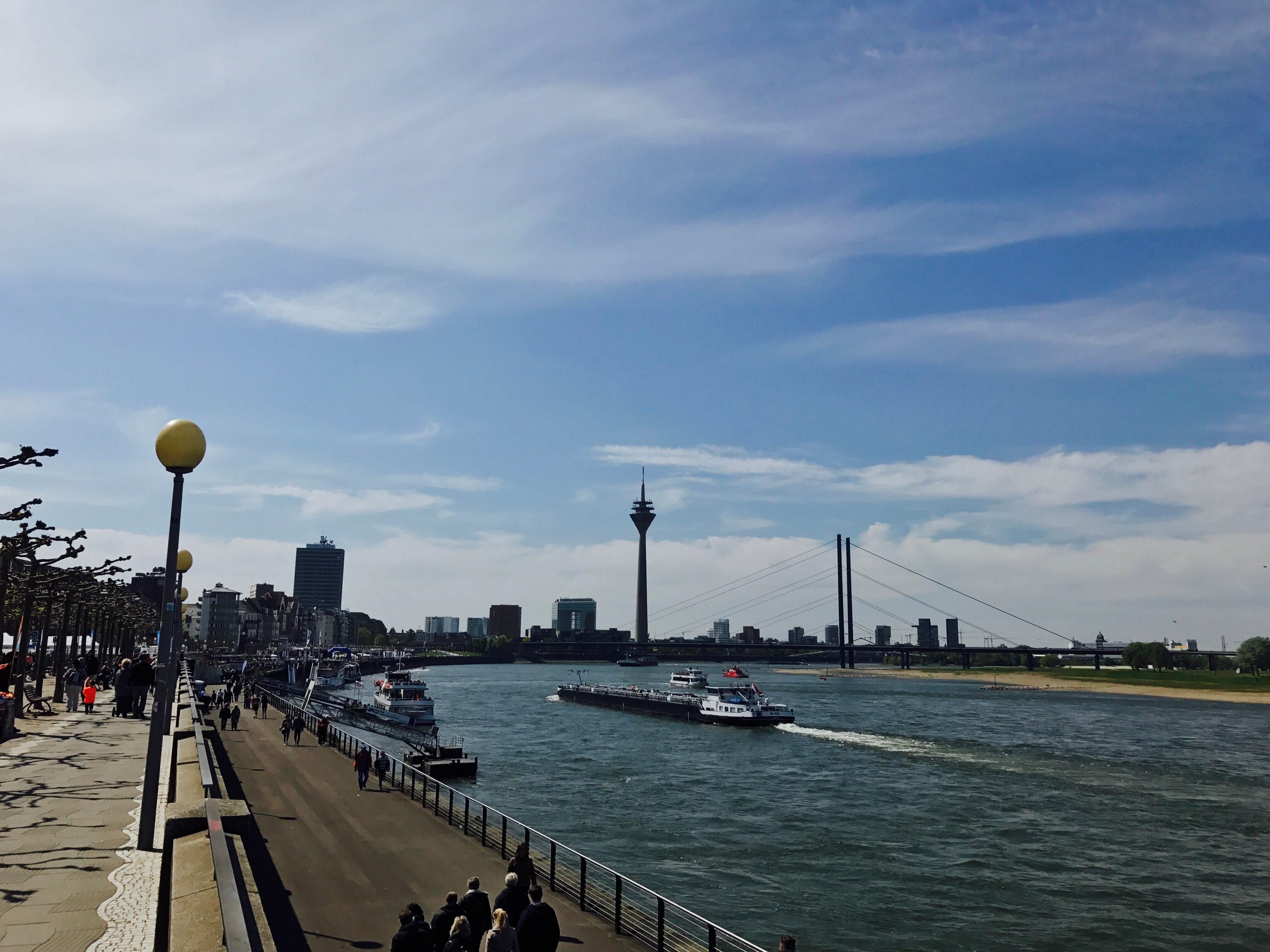 - Hafen , An Ihg Hotel Düsseldorf