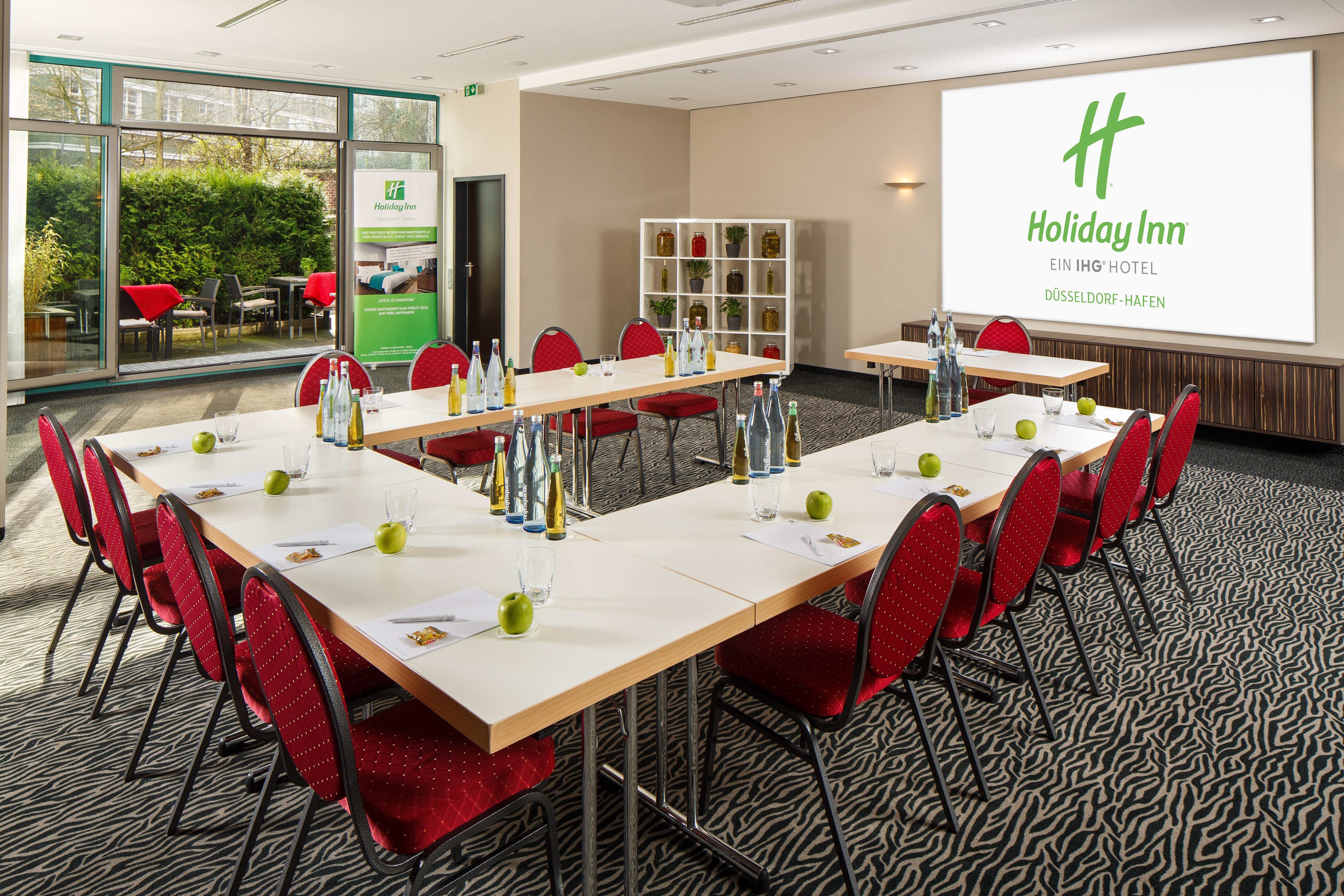 Hotel - Hafen , An Ihg 4*